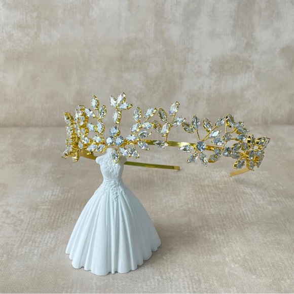 Accessories - Bridal Crystal Tiara